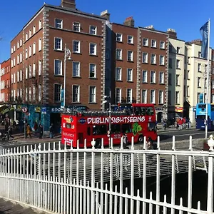  Apartment Half-penny Bridge